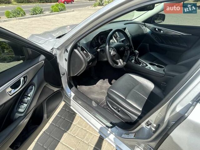 Серый Инфинити Q50, объемом двигателя 2 л и пробегом 123 тыс. км за 13500 $, фото 27 на Automoto.ua