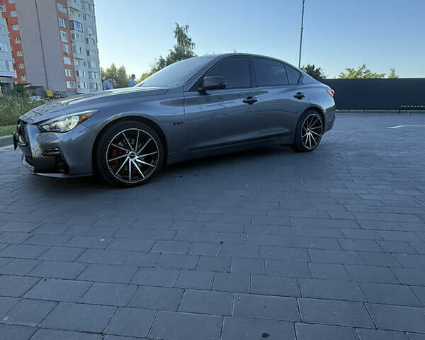 Серый Инфинити Q50, объемом двигателя 3 л и пробегом 177 тыс. км за 14999 $, фото 7 на Automoto.ua