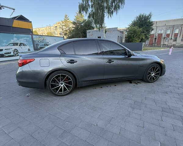 Серый Инфинити Q50, объемом двигателя 3 л и пробегом 177 тыс. км за 14999 $, фото 18 на Automoto.ua