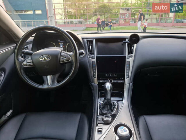Серый Инфинити Q50, объемом двигателя 1.99 л и пробегом 81 тыс. км за 13900 $, фото 12 на Automoto.ua