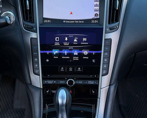 Сірий Інфініті Q50, об'ємом двигуна 3 л та пробігом 177 тис. км за 12999 $, фото 11 на Automoto.ua