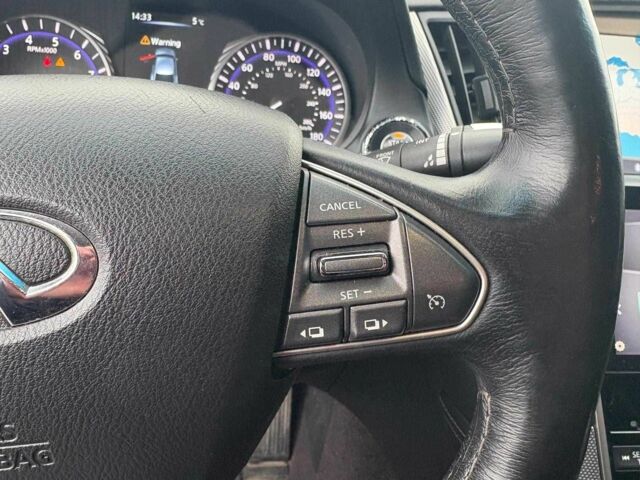 Серый Инфинити Q50, объемом двигателя 3 л и пробегом 205 тыс. км за 11450 $, фото 17 на Automoto.ua