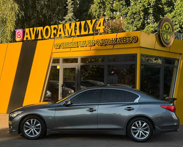 Сірий Інфініті Q50, об'ємом двигуна 3 л та пробігом 177 тис. км за 12999 $, фото 7 на Automoto.ua