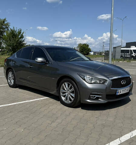 Сірий Інфініті Q50, об'ємом двигуна 1.99 л та пробігом 107 тис. км за 14888 $, фото 3 на Automoto.ua