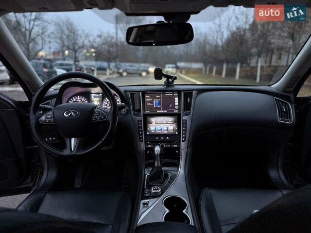 Серый Инфинити Q50, объемом двигателя 1.99 л и пробегом 180 тыс. км за 13900 $, фото 19 на Automoto.ua