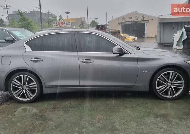 Серый Инфинити Q50, объемом двигателя 2.2 л и пробегом 79 тыс. км за 15800 $, фото 4 на Automoto.ua