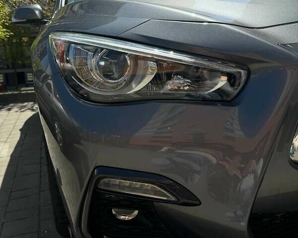 Сірий Інфініті Q50, об'ємом двигуна 3 л та пробігом 165 тис. км за 13900 $, фото 33 на Automoto.ua