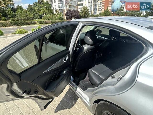 Сірий Інфініті Q50, об'ємом двигуна 1.99 л та пробігом 126 тис. км за 12700 $, фото 27 на Automoto.ua