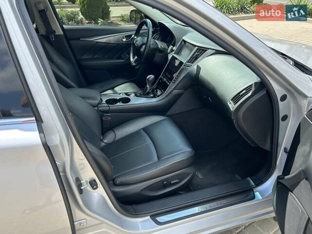 Сірий Інфініті Q50, об'ємом двигуна 1.99 л та пробігом 126 тис. км за 12700 $, фото 20 на Automoto.ua
