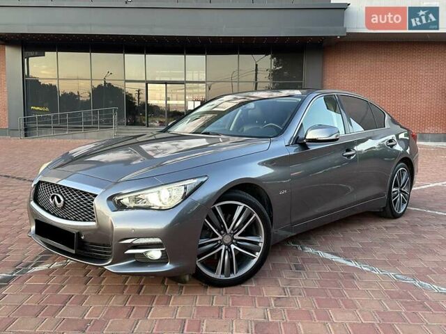 Сірий Інфініті Q50, об'ємом двигуна 2.14 л та пробігом 122 тис. км за 15900 $, фото 4 на Automoto.ua