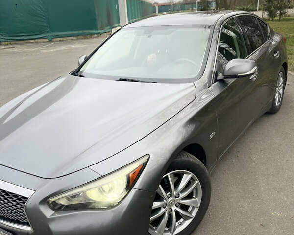 Серый Инфинити Q50, объемом двигателя 3 л и пробегом 118 тыс. км за 15500 $, фото 1 на Automoto.ua