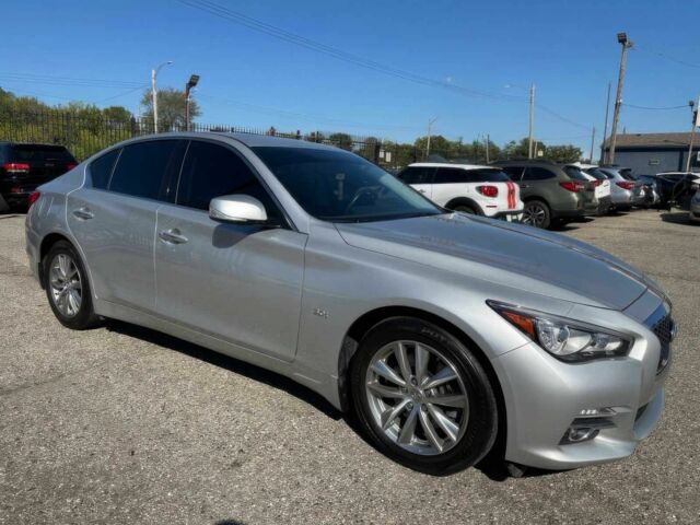 Инфинити Q50 2016 в Черновцах на Automoto.ua Серый Инфинити Q50, объемом двигателя 3 л и пробегом 78 тыс. км за 2600 $, фото 2 на Automoto.ua