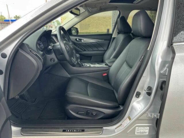 Инфинити Q50 2016 в Черновцах на Automoto.ua Серый Инфинити Q50, объемом двигателя 3 л и пробегом 78 тыс. км за 2600 $, фото 8 на Automoto.ua