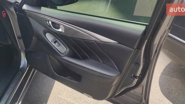 Сірий Інфініті Q50, об'ємом двигуна 2.14 л та пробігом 178 тис. км за 16800 $, фото 19 на Automoto.ua