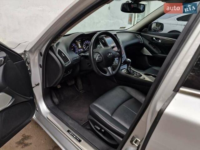 Серый Инфинити Q50, объемом двигателя 3 л и пробегом 81 тыс. км за 15990 $, фото 31 на Automoto.ua