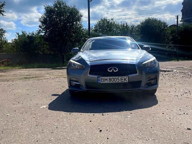 Серый Инфинити Q50, объемом двигателя 2 л и пробегом 210 тыс. км за 15500 $, фото 1 на Automoto.ua