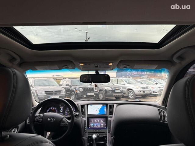 Сірий Інфініті Q50, об'ємом двигуна 3 л та пробігом 205 тис. км за 11450 $, фото 38 на Automoto.ua