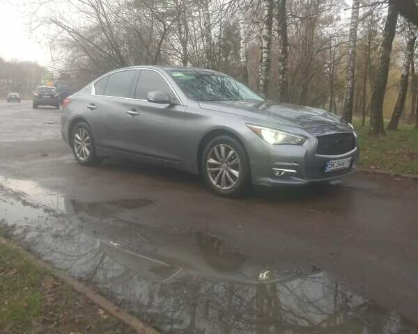 Сірий Інфініті Q50, об'ємом двигуна 2 л та пробігом 197 тис. км за 15500 $, фото 10 на Automoto.ua