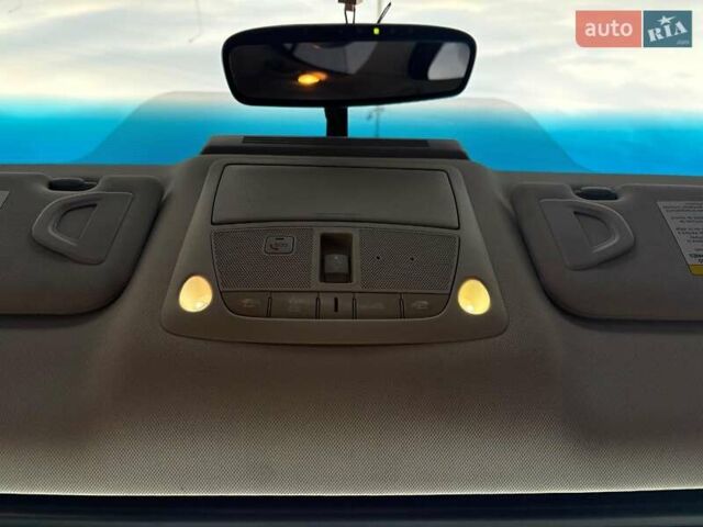 Сірий Інфініті Q50, об'ємом двигуна 3 л та пробігом 205 тис. км за 11450 $, фото 42 на Automoto.ua