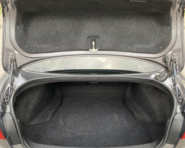 Сірий Інфініті Q50, об'ємом двигуна 3 л та пробігом 146 тис. км за 13900 $, фото 7 на Automoto.ua