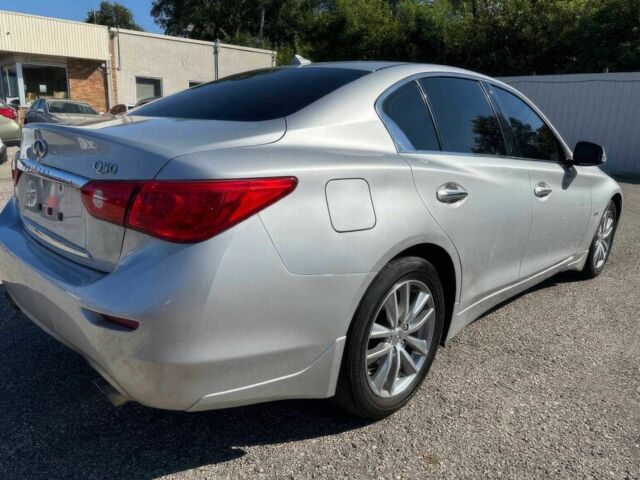 Инфинити Q50 2016 в Черновцах на Automoto.ua Серый Инфинити Q50, объемом двигателя 3 л и пробегом 78 тыс. км за 2600 $, фото 7 на Automoto.ua