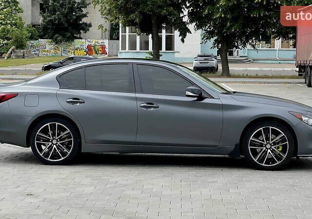 Серый Инфинити Q50, объемом двигателя 1.99 л и пробегом 180 тыс. км за 17700 $, фото 3 на Automoto.ua