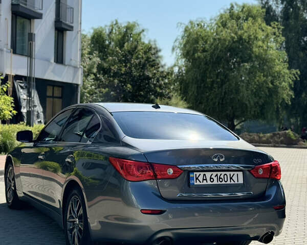 Серый Инфинити Q50, объемом двигателя 1.99 л и пробегом 198 тыс. км за 15600 $, фото 5 на Automoto.ua