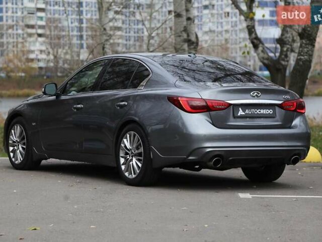 Серый Инфинити Q50, объемом двигателя 2.98 л и пробегом 100 тыс. км за 16500 $, фото 4 на Automoto.ua