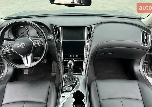 Серый Инфинити Q50, объемом двигателя 1.99 л и пробегом 180 тыс. км за 17700 $, фото 8 на Automoto.ua
