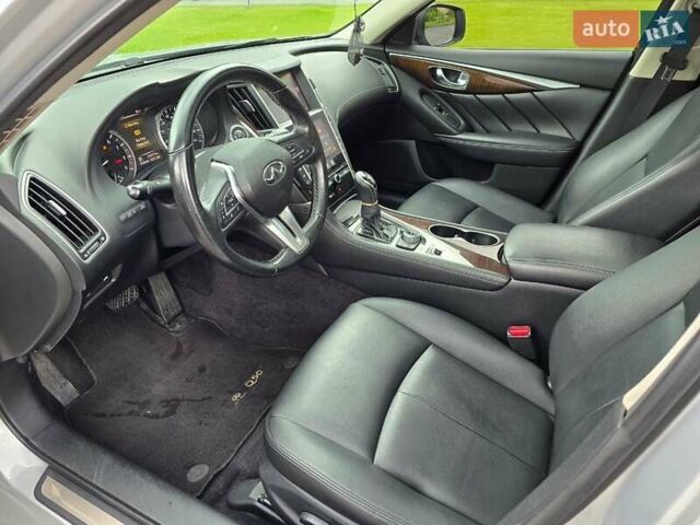 Серый Инфинити Q50, объемом двигателя 3 л и пробегом 178 тыс. км за 14300 $, фото 6 на Automoto.ua