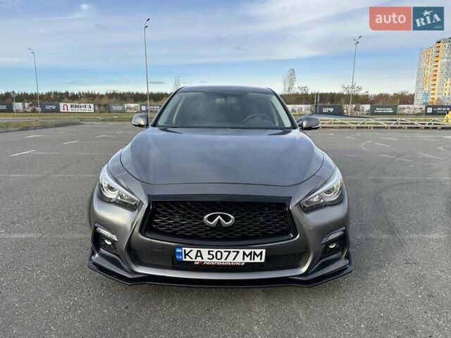 Серый Инфинити Q50, объемом двигателя 3 л и пробегом 118 тыс. км за 22800 $, фото 2 на Automoto.ua