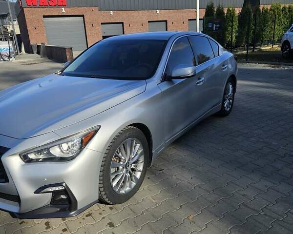 Инфинити Q50 2017 в Деражне на Automoto.ua Серый Инфинити Q50, объемом двигателя 3 л и пробегом 195 тыс. км за 16000 $, фото 3 на Automoto.ua