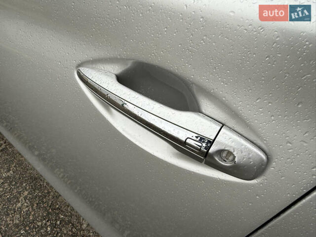 Серый Инфинити Q50, объемом двигателя 3 л и пробегом 132 тыс. км за 11990 $, фото 10 на Automoto.ua