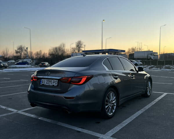 Серый Инфинити Q50, объемом двигателя 1.99 л и пробегом 120 тыс. км за 14500 $, фото 7 на Automoto.ua