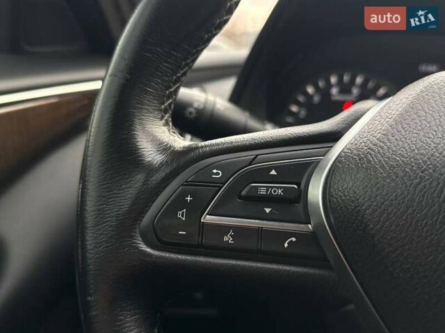 Серый Инфинити Q50, объемом двигателя 3 л и пробегом 170 тыс. км за 16500 $, фото 14 на Automoto.ua