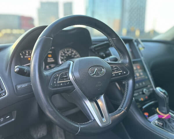 Серый Инфинити Q50, объемом двигателя 1.99 л и пробегом 120 тыс. км за 14500 $, фото 13 на Automoto.ua