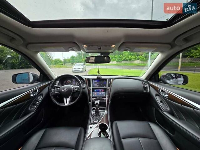 Серый Инфинити Q50, объемом двигателя 3 л и пробегом 178 тыс. км за 14300 $, фото 10 на Automoto.ua