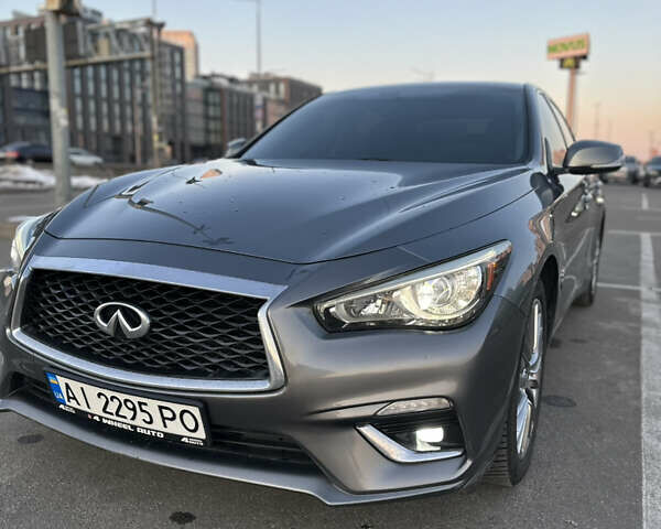 Серый Инфинити Q50, объемом двигателя 1.99 л и пробегом 120 тыс. км за 14500 $, фото 2 на Automoto.ua
