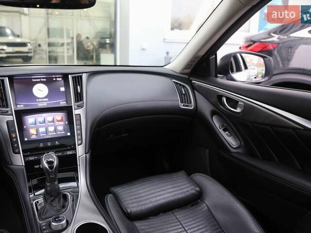 Серый Инфинити Q50, объемом двигателя 3 л и пробегом 60 тыс. км за 16900 $, фото 14 на Automoto.ua