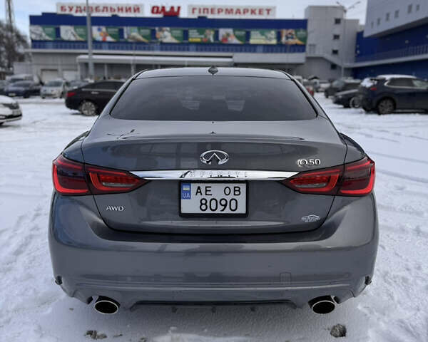 Сірий Інфініті Q50, об'ємом двигуна 1.99 л та пробігом 149 тис. км за 14400 $, фото 7 на Automoto.ua
