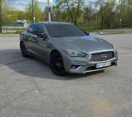 Серый Инфинити Q50, объемом двигателя 2 л и пробегом 148 тыс. км за 11500 $, фото 16 на Automoto.ua