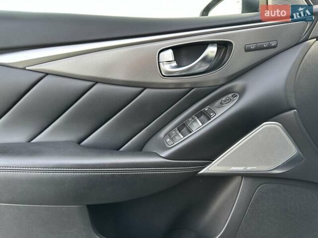 Серый Инфинити Q50, объемом двигателя 3 л и пробегом 118 тыс. км за 22800 $, фото 20 на Automoto.ua