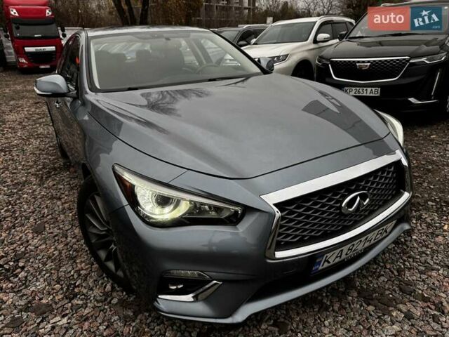 Серый Инфинити Q50, объемом двигателя 3 л и пробегом 73 тыс. км за 18000 $, фото 3 на Automoto.ua