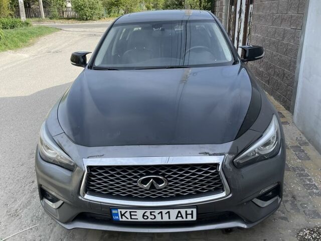 Сірий Інфініті Q50, об'ємом двигуна 2 л та пробігом 127 тис. км за 14000 $, фото 12 на Automoto.ua