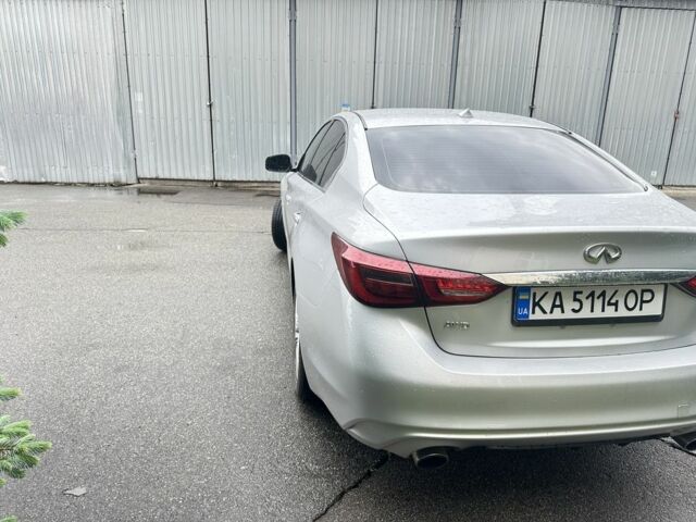 Сірий Інфініті Q50, об'ємом двигуна 3 л та пробігом 98 тис. км за 14400 $, фото 6 на Automoto.ua
