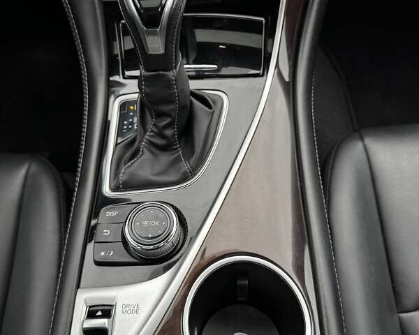 Серый Инфинити Q50, объемом двигателя 3 л и пробегом 73 тыс. км за 18000 $, фото 17 на Automoto.ua