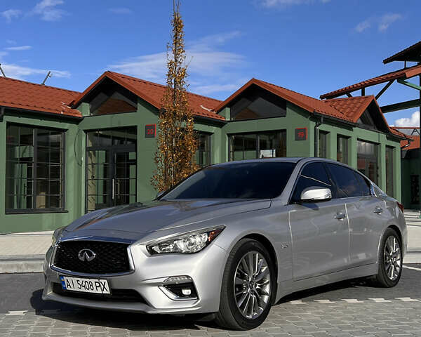 Сірий Інфініті Q50, об'ємом двигуна 3 л та пробігом 148 тис. км за 14500 $, фото 2 на Automoto.ua