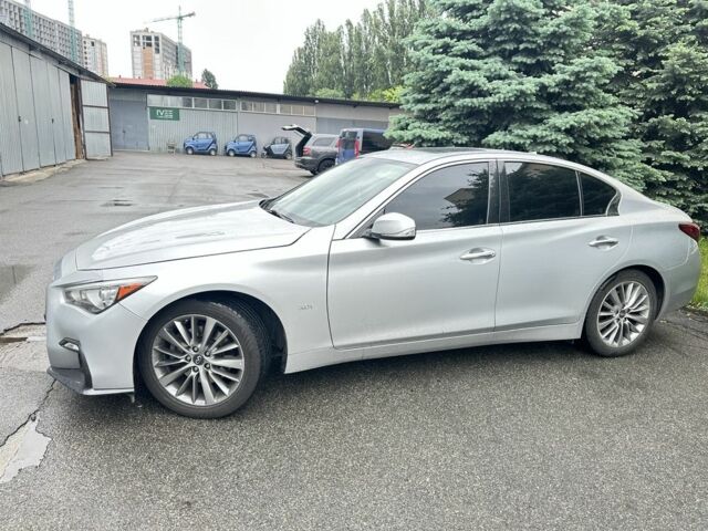 Сірий Інфініті Q50, об'ємом двигуна 3 л та пробігом 98 тис. км за 14400 $, фото 2 на Automoto.ua