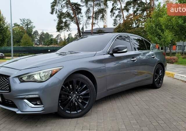 Сірий Інфініті Q50, об'ємом двигуна 3 л та пробігом 129 тис. км за 18500 $, фото 10 на Automoto.ua