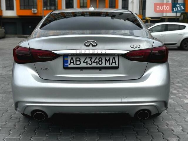 Сірий Інфініті Q50, об'ємом двигуна 3 л та пробігом 72 тис. км за 17400 $, фото 6 на Automoto.ua